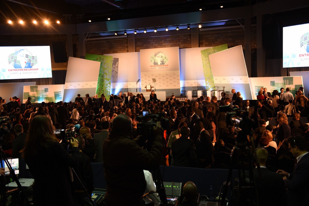 GES 2015 AV