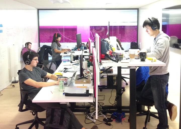 Social Tables_collaboration