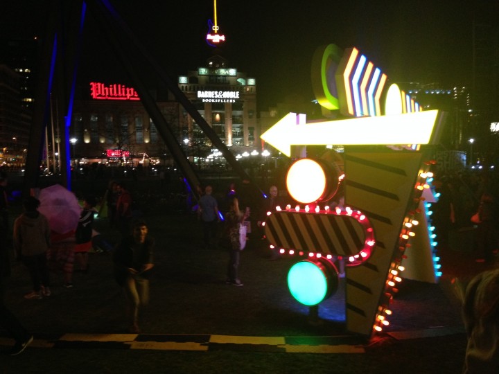 Light City_plaza